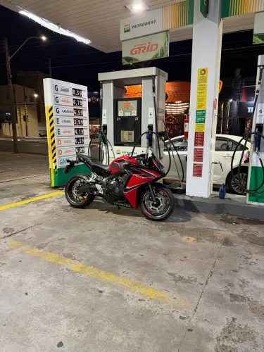 Cbr 650 f impecável