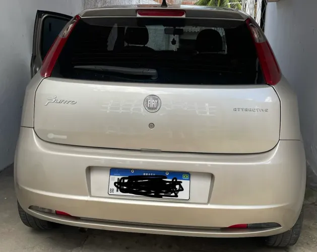 Fiat Punto Attractive Italia 1.4 F.flex 8V 5P 2012