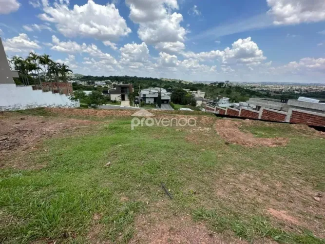 VENDA CONJUNTA DE DOIS LOTES 814m² E 828m² - CONDOMÍNIO DO LAGO - GOIÂNIA/GO