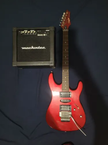 Guitarra Condor CG-300 + Amplificador