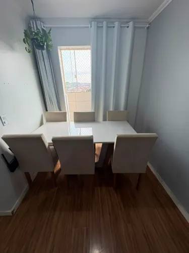 Mesa de jantar C/6 cadeiras 1,40x0,80cm
