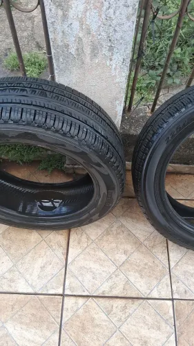 Par de Pneus Pirelli Scorpion 225/55