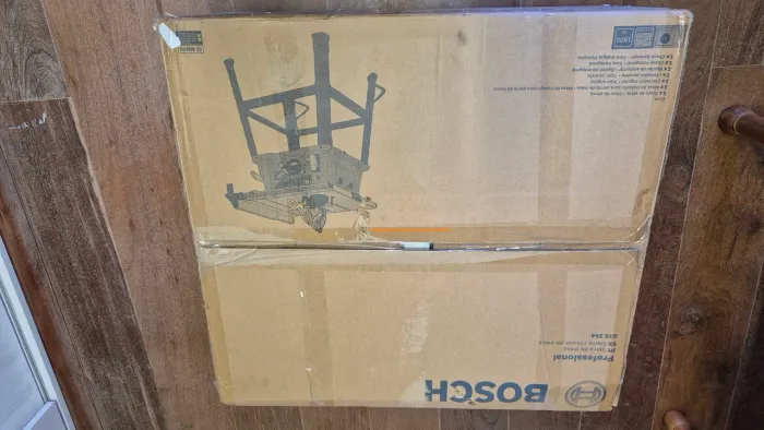 Serra de Mesa Bosch GTS 254 1800W 
