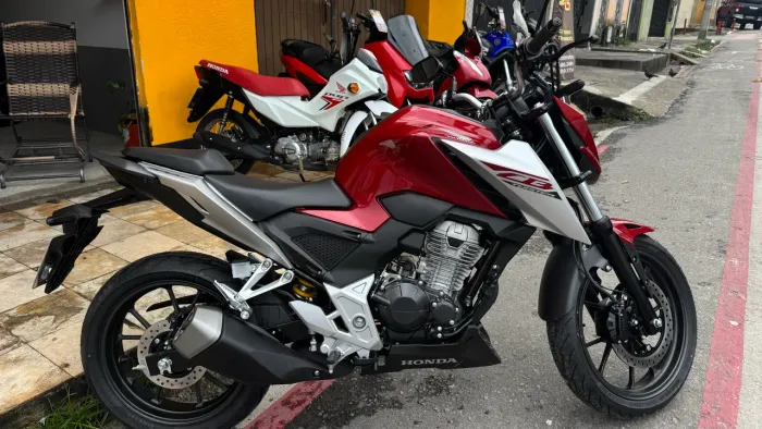 Cb 300F 2026 Abs 0km - financiamento em 48x e cartão em 18x