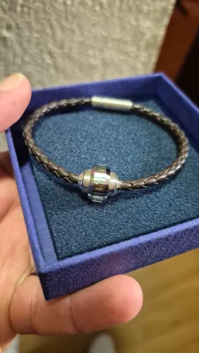 Pulseira swarovski semi nova
