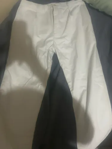 calça social sarja bege clara. Nova, nunca usada.