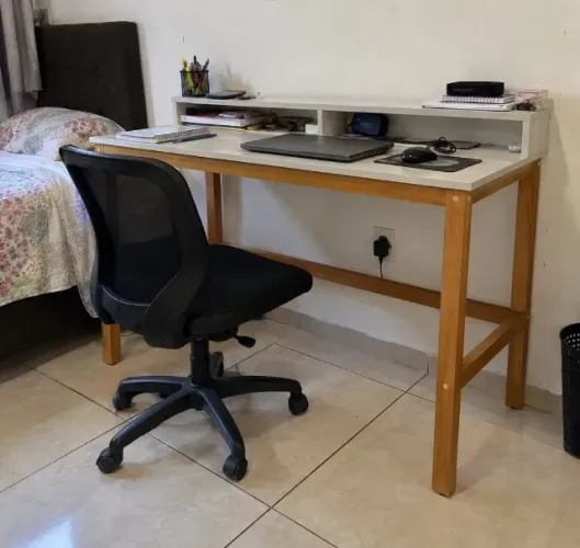 Escrivaninha (Entrega Rápida Produto Novo)