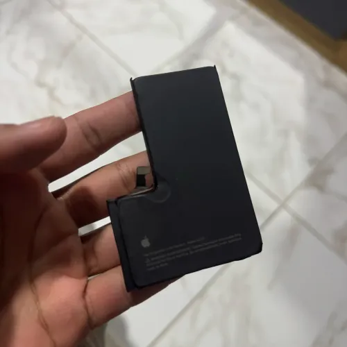 Vendo Bateria original IPhone 15 pro Max 79%