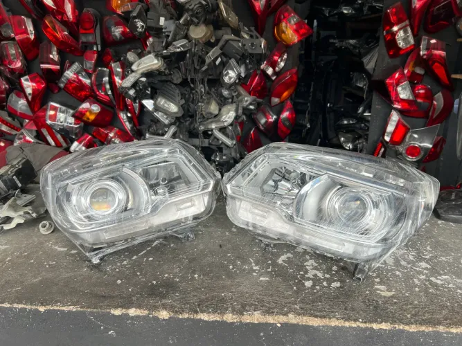 Par Farol S10 Trailblazer Ltz 2012 Á 2016 Cromado Projetor