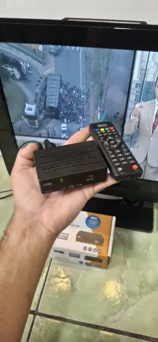 TV Philips 20? 4 em 1 + Conversor Digital + Rádio + VGA - Impecável