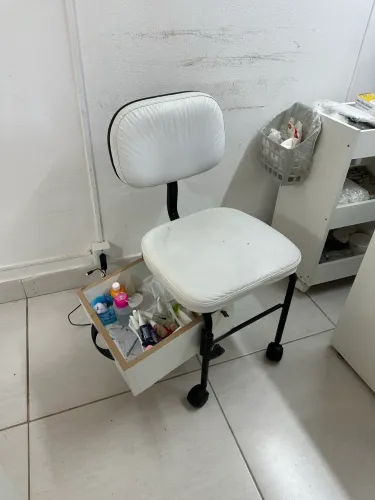 Cirandinha manicure