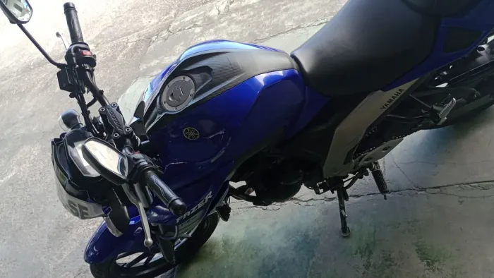 Vende-se fazer 250 cilindradas bem conservada