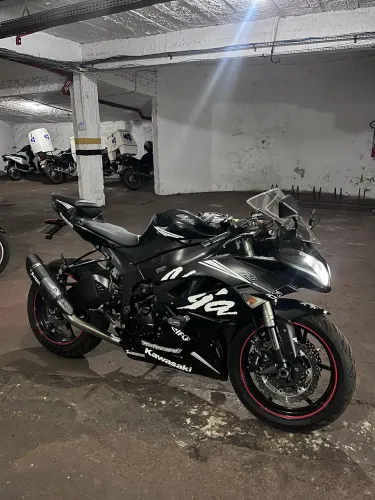 Kawasaki ninja ZX-6R 600cc 2012