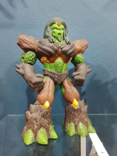 Boneco Gormiti Lucas