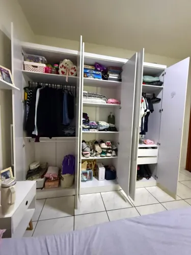 GUARDA ROUPA 6 PORTAS