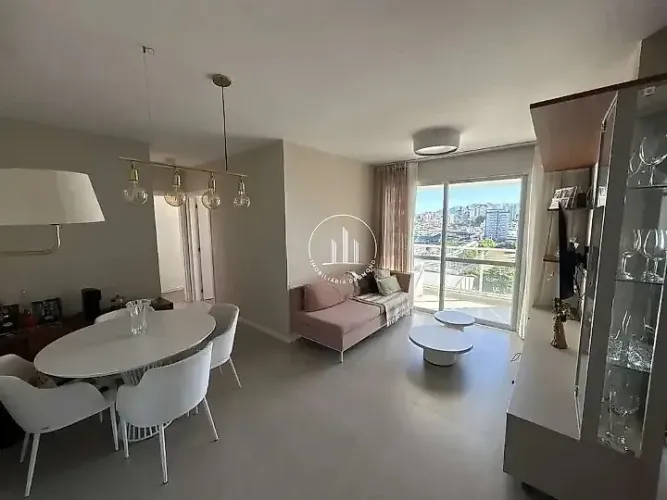 Apartamento 2 Quartos com 1 Suíte e 74m² - Canto - EST