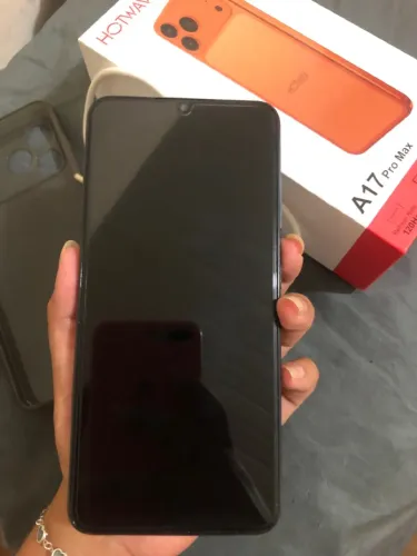 celular sabor iPhone 17- A17 pro max