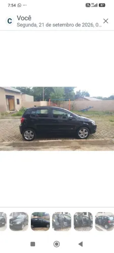 Volkswagen Fox 1.0 MI Total Flex 8V 5P 2011