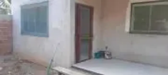 CASA DE 1 QUARTO EM ARARUAMA ALUGUEL
