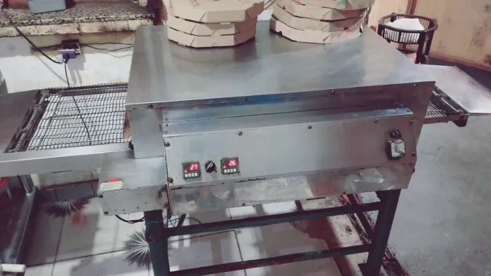 Forno de pizza elétrico