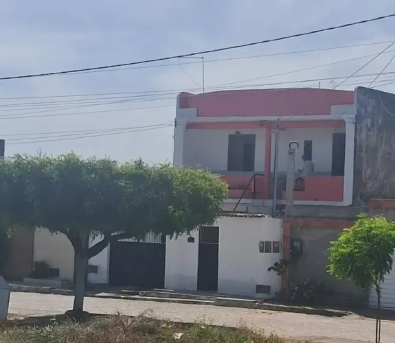 Vendo Casa na cidade de Rosário do Catete