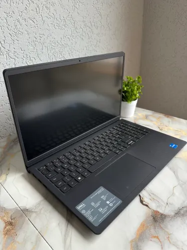 Notebook Dell Inspiron 15 3520