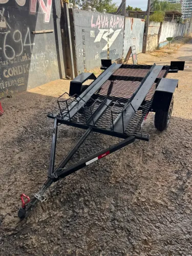 CARRETINHA para 3 motos 