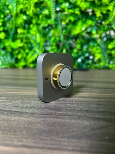 OURA RING 4 GOLD EM EXCELENTE ESTADO IMPECÁVEL 3 MESES DE GARANTIA