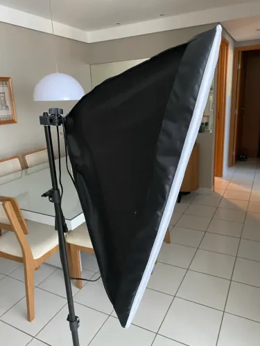Softbox LED 50x70 com Tripé - NUNCA USADO 