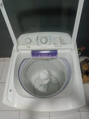 Máquina de lavar Electrolux 
