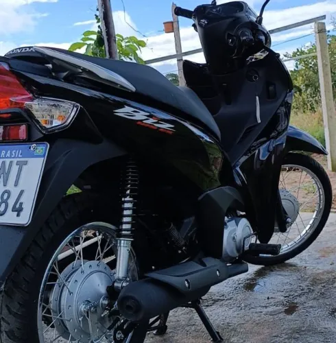 VENDE-SE HONDA BIZ 2026