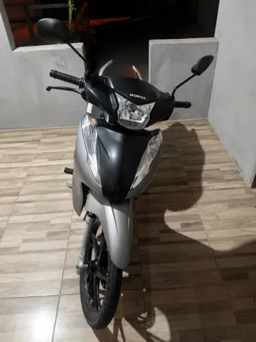 Biz 125EX 2024