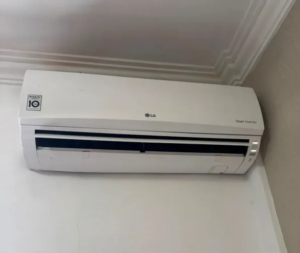 AR CONDICIONADO LG 12000 BTUS QUENTE E FRIO!
