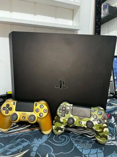 ? OPORTUNIDADE: PS4 Pro 1TB Impecável + Kit Completo! ?