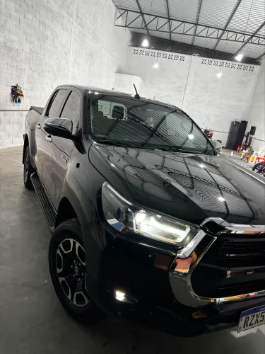 Toyota Hilux CD SRX 4X4 2.8 TDI 16V Diesel Aut. 2023