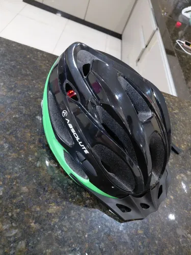 Capacete de ciclismo absolute