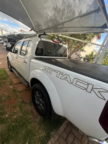 Nissan Frontier SV At.cd 4X4 2.5 TB Diesel Mec. 2015