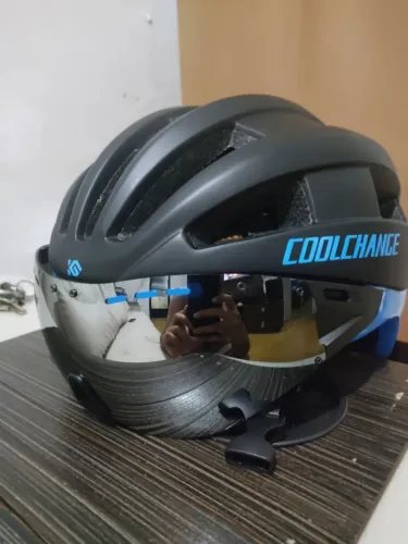 Capacete coolchange com viseira ajustavel