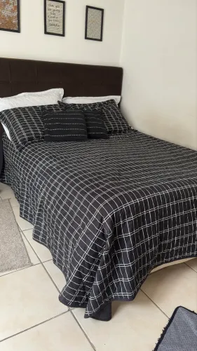 Vendo cama box casal