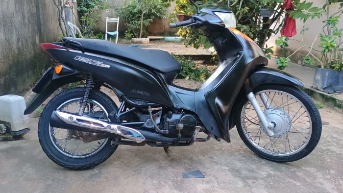 Vende se biz 100 ks 2013