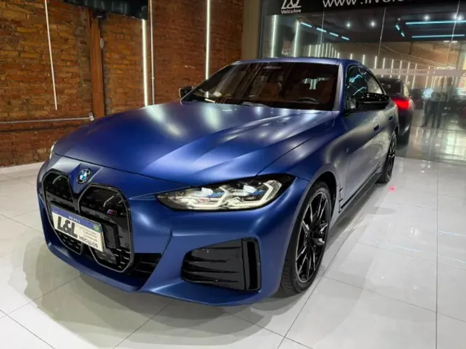 BMW i4 M50 (elétrico) 2024