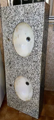 Bancada em Granito 1,50 x 0,55