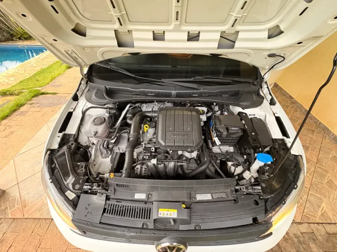 Volkswagen Polo Track 1.0 Flex 12V 5P 2025