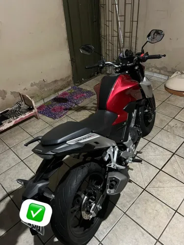 Vendo CB Twister 300 ABS 26/26 ?