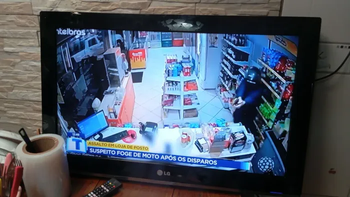 Torro tv 32 polegadas LCD não e smart
