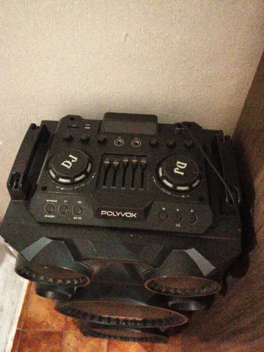 Caixa de som polyvox