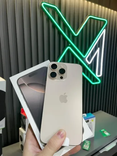 iPhone 16 pro maxx 256gb - a melhor loja é aqui