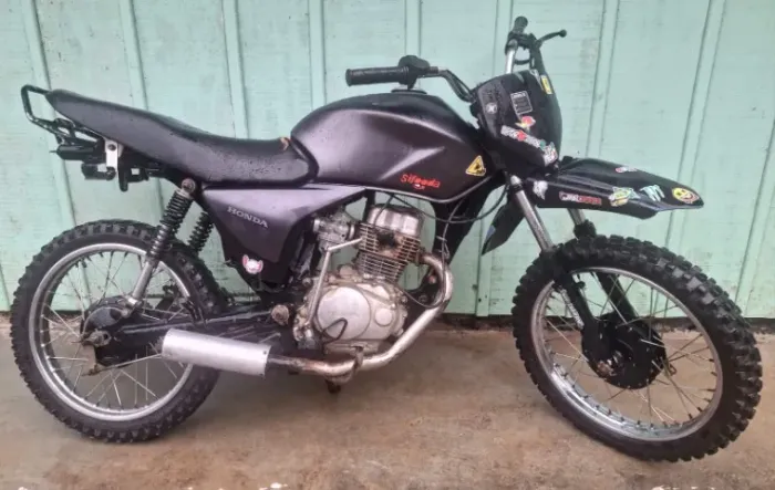 CG  150 - Trilha