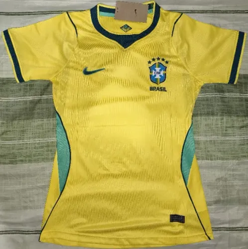 Camisa Brasil Mandante 2026 Feminina SAMARA