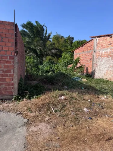 Terreno bem localizado próximo ao shopping da ilha